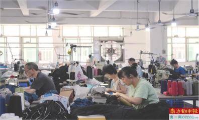 服装名镇产业基础雄厚,离"中国针织服装之都"还有多远