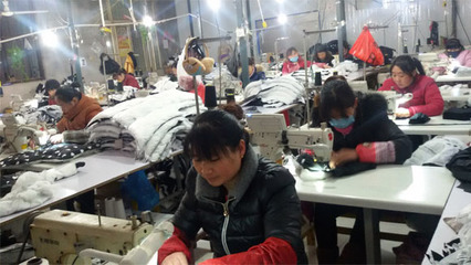 滨河小型服装加工厂引领农家女走上致富路